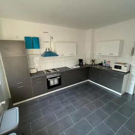 Einzelzimmer Im Monteurhaus Gemeinschaftsbad Und Kueche * Duisburg