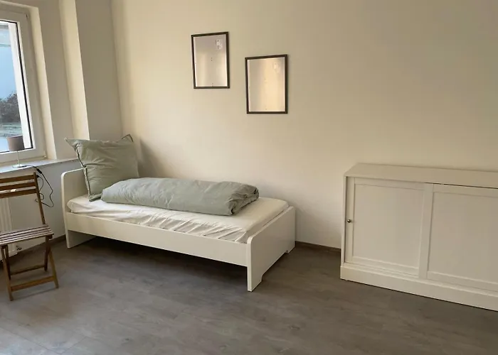 Einzelzimmer Im Monteurhaus Gemeinschaftsbad Und Kueche Guest house